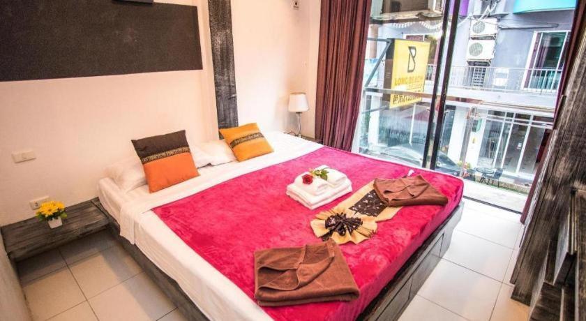 Long Beach Hotel Patong Eksteriør bilde